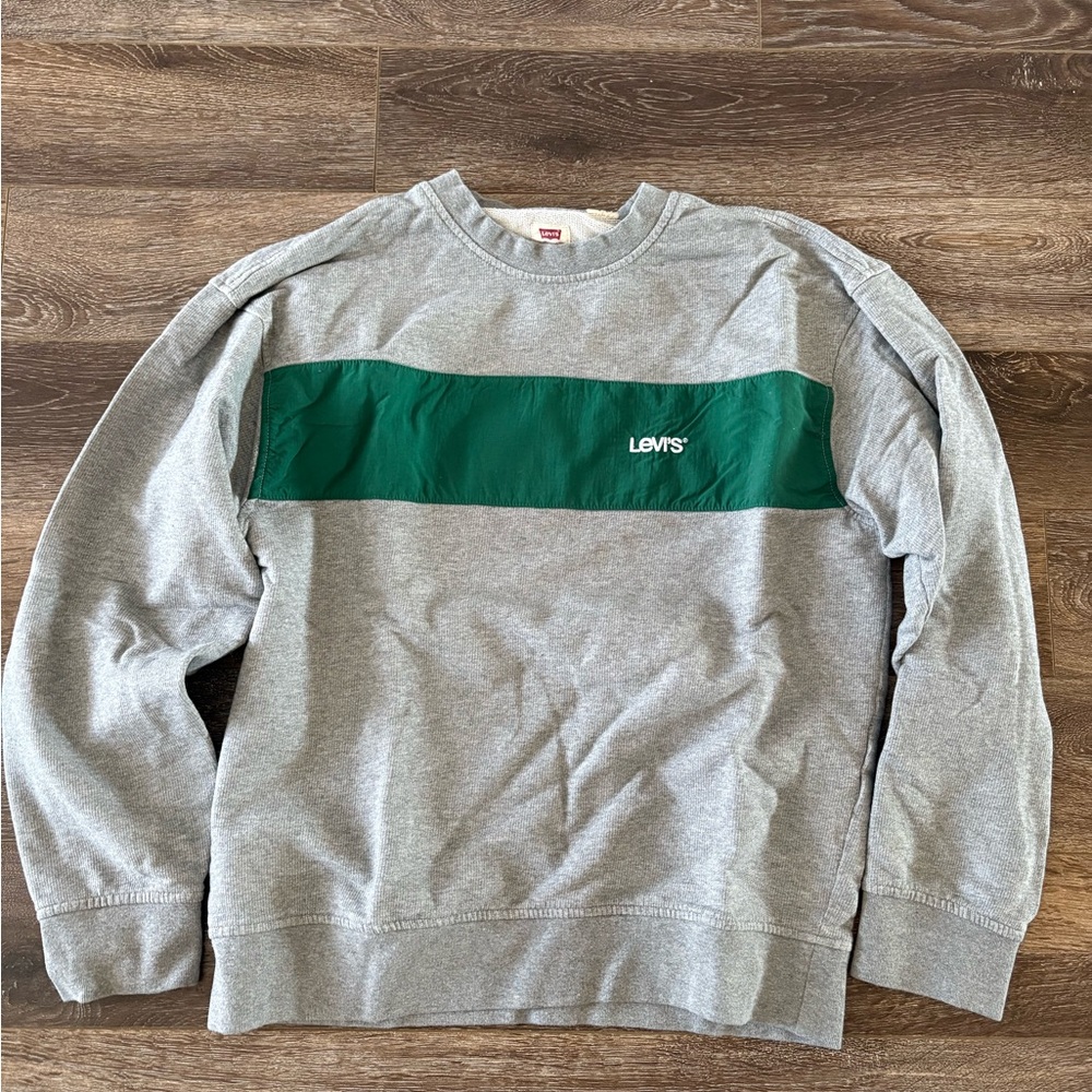 Levi's Men's Crewneck Sweater in Gray with Green Stripe
